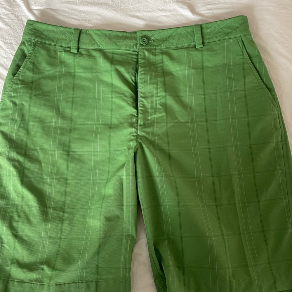Men’s Under Armour Performance shorts